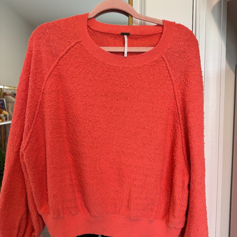 FREE PEOPLE SWEATER